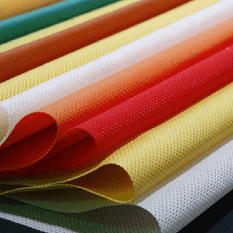 Serat Ruji Poliester Bukan Tenunan Putih Mentah (Gunakan Untuk Ditebuk Jarum)2.5D×64mm